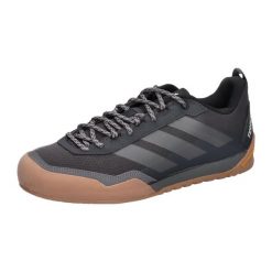 Damskie buty trekkingowe adidas Terrex Skychaser Solo. Czarne buty trekkingowe adidas, z gumy, bez zapięcia. Za 498.00 zł.