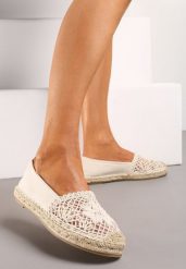 Beżowe Espadryle na Płaskiej Plecionej Podeszwie z Ażurowym Noskiem Qianatia. Brązowe espadryle Born2be, w ażurowe wzory, z jeansu, eleganckie, bez obcasa, na płaskiej podeszwie. W wyprzedaży za 59.49 zł.
