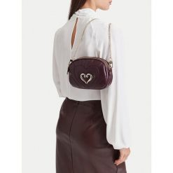 Torebka Eva Minge. Czerwone kopertówki Eva Minge, bez wzorów, wizytowe, bez dodatków. Za 229.99 zł.