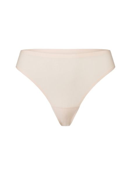 Chantelle Stringi Kobiety Sztuczne włókno beżowy, ONE SIZE. Brązowe stringi Chantelle, bez wzorów, z materiału. Za 99.95 zł.