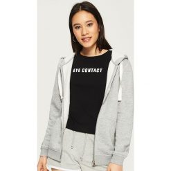 Bluza z kapturem - Jasny szar. Bluzy marki Sinsay. W wyprzedaży za 29.99 zł.
