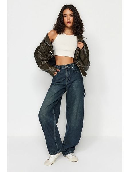 Trendyol Dżinsy - Comfort fit - w kolorze granatowym rozmiar: 40. Niebieskie jeansy Trendyol, bez wzorów, klasyczne. Za 109.26 zł.