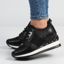 Czarne sneakersy półbuty damskie Vinceza 10733. Czarne półbuty wsuwane VINCEZA, bez wzorów, ze skóry, bez obcasa, na koturnie. Za 139.00 zł.