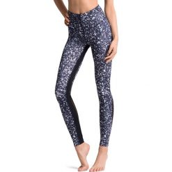 Cardio Bunny - Legginsy Laguna. Bielizna termoaktywna damska marki ARTENGO. W wyprzedaży za 99.90 zł.