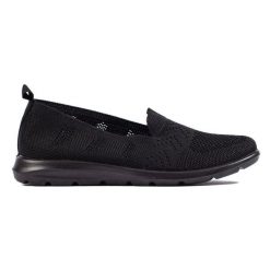 Czarne tekstylne slip on damskie. Czarne baleriny bez wzorów, bez obcasa, bez zapięcia. Za 87.93 zł.