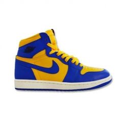 Buty do chodzenia damskie Nike Air Jordan 1 Retro High Og. Niebieskie buty do biegania Nike, z aplikacjami, z materiału, bez zapięcia, do biegania, Nike Air Jordan. Za 599.99 zł.