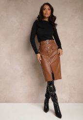 Brązowa Spódnica Ołówkowa High Waist z Imitacji Skóry Ozdobiona Paskiem Norinka. Brązowe spódnice Renee, do pracy, l, z aplikacjami, ze skóry, biznesowe, midi, ołówkowe. W wyprzedaży za 91.99 zł.