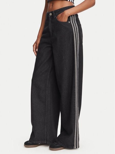 Adidas Jeansy KQ6469 Czarny Oversize. Czarne jeansy adidas, bez wzorów, z bawełny. Za 479.99 zł.