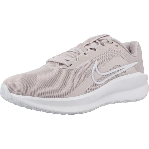 Buty do biegania damskie Nike Downshifter 13. Brązowe buty do biegania Nike, bez wzorów, bez zapięcia, do biegania, nike downshifter. Za 271.99 zł.