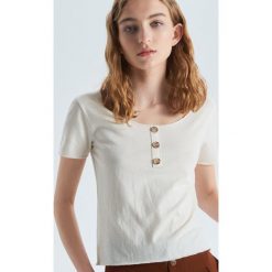 Bluzka z guzikami - Kremowy. Bluzki Cropp. W wyprzedaży za 9.99 zł.