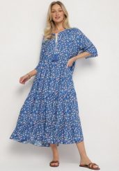 Niebieska Bawełniana Sukienka Rozkloszowana w Drobne Kwiatki z Chwostem Orrilva. Niebieskie sukienki Born2be, na co dzień, l, bez wzorów, z bawełny, eleganckie, bez kołnierzyka, bez ramiączek, maxi, rozkloszowane. W wyprzedaży za 50.99 zł.