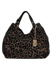 Lucca Baldi Skórzana torebka "Pescia" w kolorze czarnym - 34 x 27 x 18 cm rozmiar: onesize. Czarne torebki klasyczne Lucca Baldi, bez wzorów, z materiału, przez ramię, bez dodatków. Za 418.26 zł.