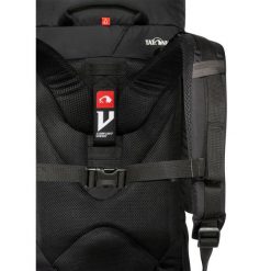 Plecak trekkingowy Tatonka Akela 45 - black/black. Czarne plecaki Tatonka, bez wzorów, bez dodatków. Za 629.99 zł.