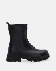 SKÓRZANE BOTKI Z SUWAKIEM 22542 BLACK. Czarne botki Venezia, bez wzorów, ze skóry, bez obcasa, bez zapięcia. Za 329.00 zł.