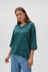 Bluza oversize z dekoltem w serek zielona. Zielone bluzy MOODO, l, bez wzorów, z bawełny, bez kaptura. Za 79.99 zł.