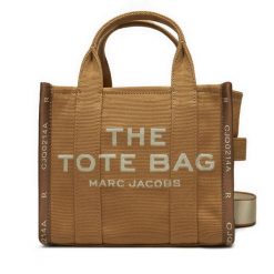 Torebka Marc Jacobs. Brązowe torebki klasyczne Marc Jacobs, bez wzorów, klasyczne, bez dodatków. Za 1,219.00 zł.