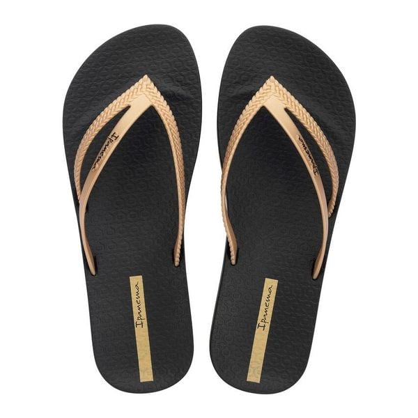 Klapki damskie japonki Ipanema Bossa Soft. Czarne japonki Ipanema, bez wzorów, z gumy. Za 89.00 zł.