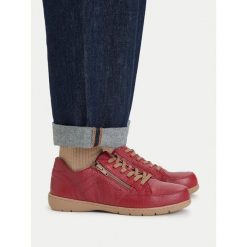 Półbuty Go Soft. Czerwone półbuty wsuwane GO SOFT, bez wzorów, ze lnu, bez obcasa, na płaskiej podeszwie. Za 219.99 zł.