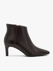 Bordowe botki na szpilce. Czerwone botki Brawo sp. z o.o., bez wzorów, ze skóry, eleganckie, bez obcasa, na obcasie, bez zapięcia. Za 499.99 zł.