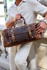 Torba podróżna skórzana weekendowa skóra naturalna Beltimore brązowa X52. Brązowe torby podróżne bez wzorów, ze skóry. Za 349.99 zł.