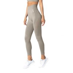 Legginsy bezszwowe damskie Carpatree Phase Seamless. Brązowe legginsy Carpatree, bez wzorów, sportowe. Za 79.99 zł.
