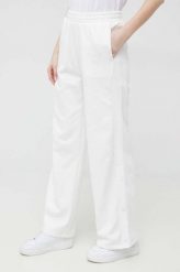 GAP spodnie dresowe kolor biały gładkie. Białe spodnie dresowe GAP, bez wzorów, z dresówki. Za 309.99 zł.