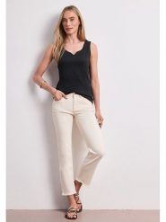 Street One Top w kolorze czarnym rozmiar: 38. Czarne topy Street One, bez wzorów, z bawełny, street, bez kołnierzyka, bez ramiączek. Za 85.95 zł.