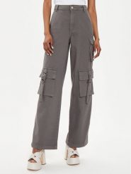 Gestuz Spodnie materiałowe Mirza 10908720 Szary Relaxed Fit. Szare spodnie materiałowe Gestuz, bez wzorów, z bawełny. Za 489.99 zł.