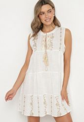 Biała Sukienka Boho z Wiskozą o Rozkloszowanym Kroju z Haftem i Wiązaniem Terhira. Białe sukienki Born2be, na co dzień, bez wzorów, z wiskozy, boho, bez kołnierzyka, bez ramiączek, mini, rozkloszowane. Za 129.99 zł.