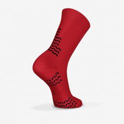 Skarpety piłkarskie podwyższone Kipsta Viralto II MiD antypoślizgowe. Czerwone skarpetki KIPSTA, bez wzorów, z dzianiny. Za 39.99 zł.