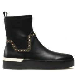 Botki Liu Jo. Czarne botki Liu Jo, bez wzorów, bez obcasa, na płaskiej podeszwie, bez zapięcia. Za 559.99 zł.