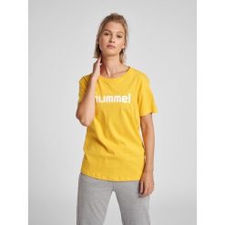 Koszulka sportowa z krótkim rękawem damska Hummel Cotton Logo. Brązowe t-shirty sportowe Hummel, xs, bez wzorów, bez ramiączek, do piłki nożnej. Za 105.50 zł.