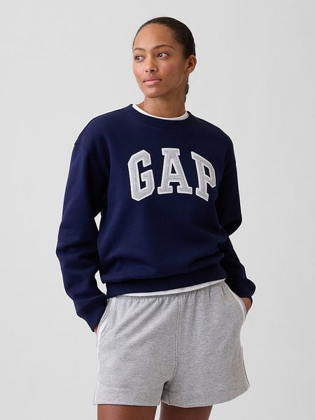 GAP Bluza w kolorze granatowym rozmiar: M. Niebieskie bluzy GAP, m, bez wzorów, bez kaptura. Za 81.95 zł.