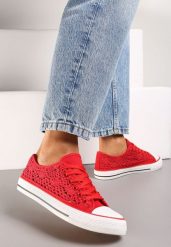Czerwone Trampki z Krótką Ażurową Cholewką Paerina. Czerwone trampki Renee, w ażurowe wzory, z jeansu, boho, bez zapięcia. W wyprzedaży za 43.99 zł.