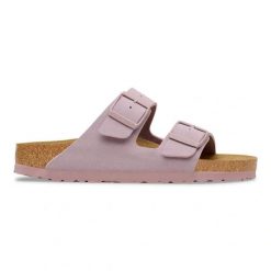 BIRKENSTOCK Arizona BFBC Faded Purple Klapki damskie. Fioletowe klapki Birkenstock, bez wzorów, z materiału, klasyczne, bez obcasa, bez zapięcia. Za 429.99 zł.