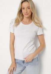 Jasnoszary Bawełniany T-shirt Ozdobiony Koronką przy Rękawach Gavinna. Szare t-shirty Born2be, m, bez wzorów, z bawełny, klasyczne, bez kołnierzyka, bez ramiączek. Za 59.99 zł.