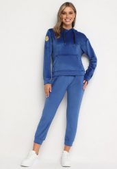 Granatowy Komplet Dresowy z Bawełną Bluza z Kapturem i Kieszenią Spodnie z Gumką w Talii Quesaria. Niebieskie bluzy Born2be, m, bez wzorów, z bawełny, bez ramiączek, z kapturem. W wyprzedaży za 84.99 zł.