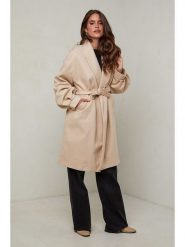 L'armoire de Suzette Płaszcz przejściowy w kolorze beżowym rozmiar: 40. Brązowe płaszcze L'armoire de Suzette, l, z aplikacjami, z tkaniny, klasyczne, bez kaptura. Za 192.33 zł.