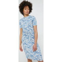 Pieces sukienka mini prosta. Niebieskie sukienki Pieces, na co dzień, l, bez wzorów, z dzianiny, bez kołnierzyka, bez ramiączek, mini. W wyprzedaży za 74.99 zł.