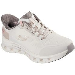 Buty sportowe damskie Skechers Glide step Pro pure Motion. Brązowe buty sportowe lifestyle Skechers, bez wzorów, sportowe, bez zapięcia. Za 490.00 zł.