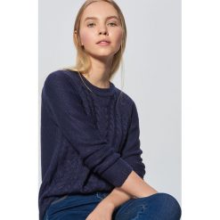 Lekki sweter z warkoczowym splotem - Granatowy. Swetry marki INESIS. W wyprzedaży za 49.99 zł.
