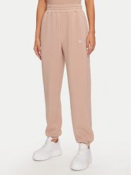 Guess Spodnie dresowe Cecilia V4BB13 K7UW2 Beżowy Regular Fit. Brązowe spodnie dresowe Guess, z aplikacjami, z dresówki. Za 189.99 zł.