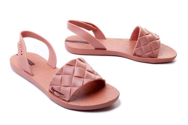 IPANEMA 26547 GO TREND FEM 20197 pink/pink, sandały damskie. Czerwone sandały Ipanema, bez wzorów, bez obcasa, bez zapięcia. Za 99.99 zł.
