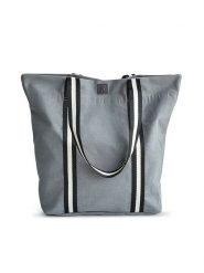 IRIS Torba termiczna w kolorze szarym - 37 x 45 x 15 cm rozmiar: onesize. Szare torby na laptopa IRIS, bez wzorów, z materiału. Za 123.82 zł.