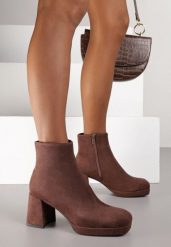 Brązowe Botki do Kostki Vices na Słupku z Imitacji Zamszu Dodvire. Brązowe botki Born2be, bez wzorów, eleganckie, bez obcasa, na obcasie, bez zapięcia. Za 129.99 zł.