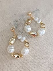 Atelier MIU Pozłacane kolczyki-wkrętki rozmiar: onesize. Brązowe kolczyki atelier MIU, pozłacane. Za 74.28 zł.