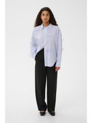 Soaked in Luxury Koszula w kolorze błękitno-białym rozmiar: L. Niebieskie koszule Soaked in Luxury, l, bez wzorów, z bawełny, bez kołnierzyka, bez ramiączek. Za 183.59 zł.