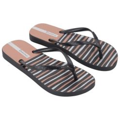 Japonki Ipanema Classic Happy Xii Fem 83582 AW917 czarne. Czarne japonki bez wzorów, z materiału. Za 129.90 zł.