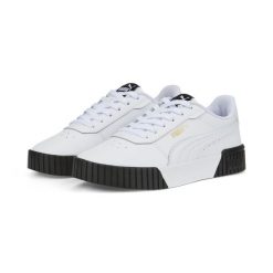 Buty do chodzenia damskie Puma Carina 20. Białe buty treningowe Puma, bez wzorów, z materiału, bez zapięcia, trekkingowe. Za 179.00 zł.