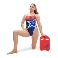 Strój kąpielowy jednoczęściowy damski Speedo Digital. Czerwone stroje jednoczęściowe Speedo, bez wzorów, sportowe. Za 305.94 zł.
